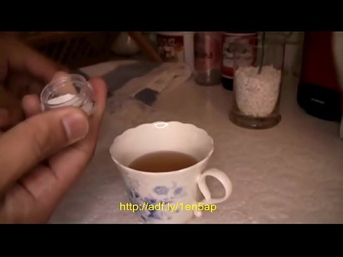 ผู้ชายนัดให้ผู้หญิงมาตัวหนังสือให้ แอบใส่ยาลงไป ทำให้ผู้หญิงเกิดอารมณ์ และได้กันในที่สุด